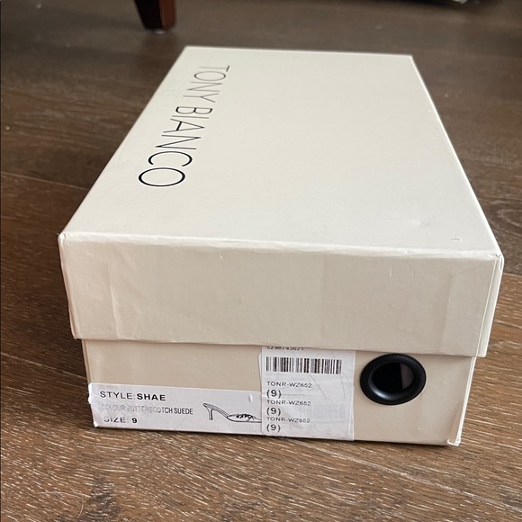 Tony Bianco Shae Mule Butterscotch Suede Size 9 - Picture 2 of 11